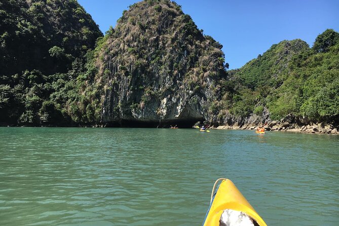 Amazing day - Boat trip discover real Ha Long Bay and Lan Ha Bay - Lunch back on the boat: simple, but it keeps the day moving