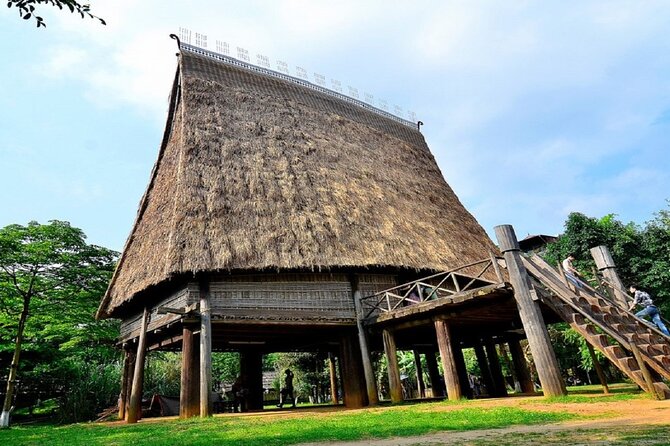 Amazing Hanoi Private Full Day City Tour (Mon & Fri) - Thang Long Imperial Citadel: where Hanoi becomes a dynasty timeline