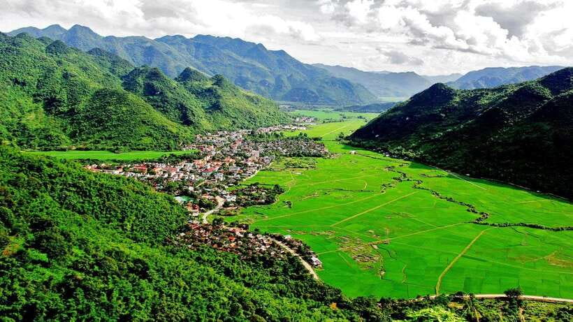 Amazing Mai Chau Day Tour- Small Group with Biking and Lunch - Thung Khe Pass Views: Why the Drive Is More Than Just Transportation