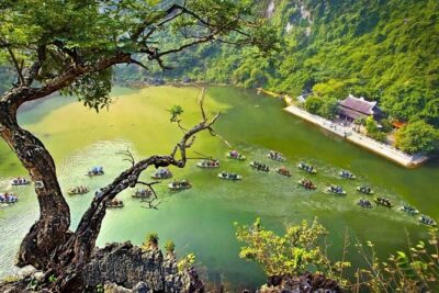 Amazing Tour - Bai Dinh - Trang An - Mua Cave 1 Day Trip - Trang An Landscape Complex: Limestone Peaks and Partly Submerged Valleys