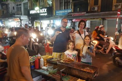 An Tin Viet: Culture and Traditional Experience Tour Guide - Meeting at Phố Lương Văn Can and the 8:00am Start