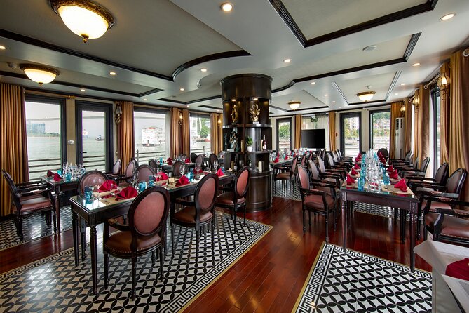 Athena Royal Cruise - Luxury Halong Bay Overnight Cruise 2D1N Tour - Cabin comfort: en-suite space with a private seaview balcony