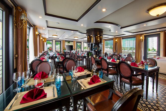 Athena Royal Cruise - Luxury Halong Bay Overnight Cruise 2D1N Tour - Food plan: breakfast, lunch, dinner, plus welcome drinks