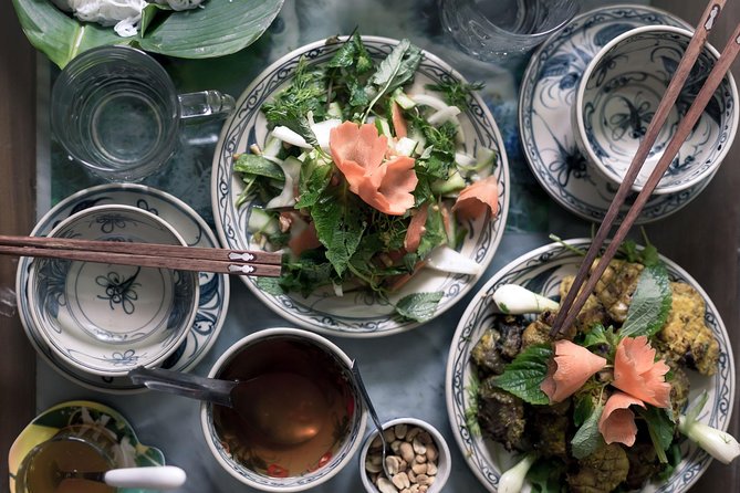 Authentic Cooking Class in Hanoi with a Vietnamese Grandmother - Homemade tropical teas with ginger, lemongrass, or lychee
