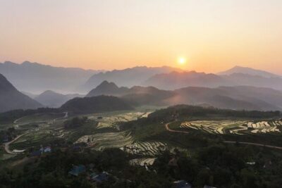 Authentic Sapa Trekking Adventure Tour With Ethnic Minority Guide - Village Stops with Black Hmong and Red Dao Families