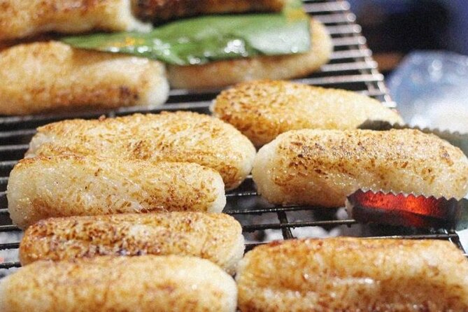 Authentic taste of Hanoi, food tour with a local foodie - Group size and meeting point: how to keep things easy