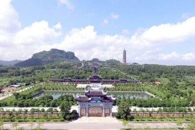 Bai Dinh Trang An Day Trip with Buffet Lunch,Boat Trip and Electric Car 2 Ways - Cycling Through Ninh Binh Countryside: A Nice Change of Pace