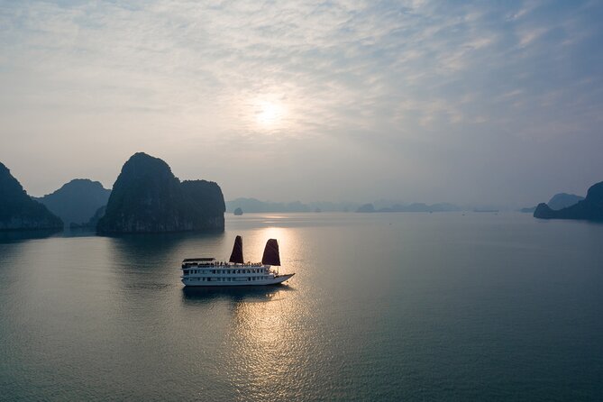 Bai Tu Long Bay Cruises Peaceful and Cozy Group Boat 2D1N - Key highlights worth knowing