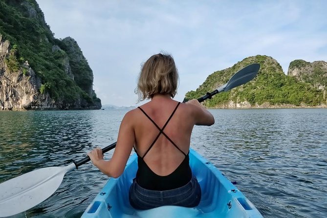 Bai Tu Long Bay Cruises Peaceful and Cozy Group Boat 2D1N - Morning routines: taichi on the sundeck and sunrise breakfast