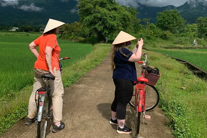 Bavi Eco Tour: Immerse in Authentic Village Life Outside Hanoi - Xóm Đá Chông and Duoc’s Tea Stories: Harvesting With Purpose