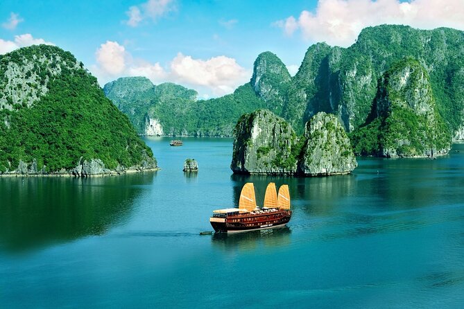 Beauty of Vietnam and Cambodia holidays and package in 15 days water way - Hoi An Ancient Town Plus Fishing Basket Boat Fun