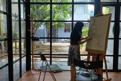 Beginner Painting & Drawing Class in Hanoi – Art Tutor Hanoi - The 2-hour session: what you actually do