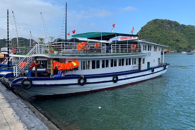 Best love - Full Day Boat Tour to Lan Ha Bay and Ha Long Bay - Stop 3: Viet Hai village by electric car or bicycle