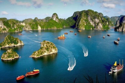 Best-Selling 2-Day Halong Bay & Ninh Binh Tour from Hanoi - Day 1 in Ninh Binh: temples, Trang An boats, and the Mua Cave climb