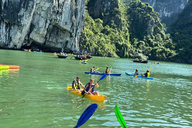 Best Value Ha Long bay 1 day - Lunch, kayak, swimming, transfer - The sunset sail back: small comforts that add up