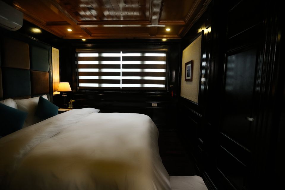 BestSeller - 2 Day 5-Star Overnight Cruise of Highest Safety - The timing on Day 2: why it can feel short