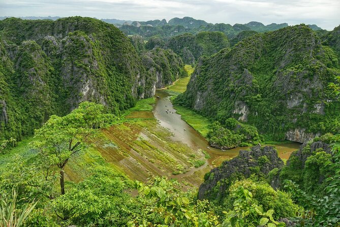 Boat and Bike Riding with Mua Cave in Ninh Binh Full Day Tour - A full-day Ninh Binh mix: Hoa Lu, Tam Coc, and Mua Cave without the chaos