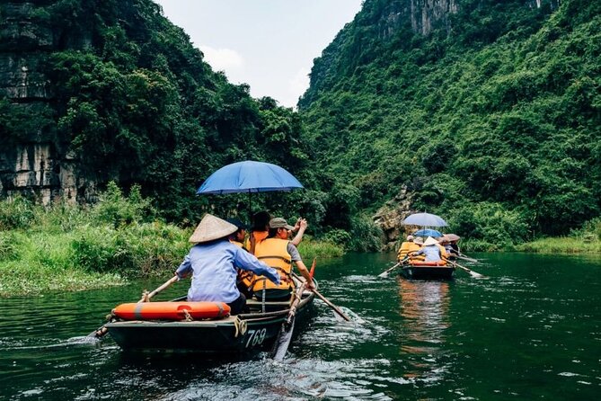 Boat and Bike Riding with Mua Cave in Ninh Binh Full Day Tour - Tam Coc bamboo boat (about 1.5 hours): where the scenery turns cinematic