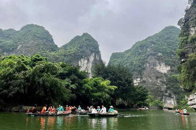 Boat and Bike Riding with Mua Cave in Ninh Binh Full Day Tour - Cycling around the village before Mua Cave: why that extra leg matters