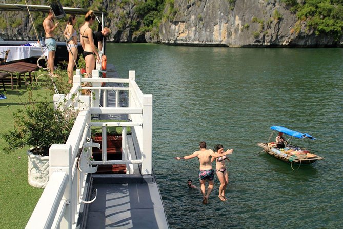 BOUTIQUE CRUISE 2 Days 1 Night Explore Lan Ha Bay & Cat Ba Island - Lunch on the move into Lan Ha Bay