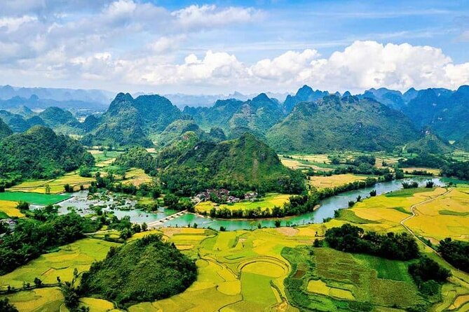 Cao Bang Loop Tour 3D2N by Motorbike, Car or Jeep - Day 1 in Cao Bang: Pac Bo, lunch in town, and an afternoon launch