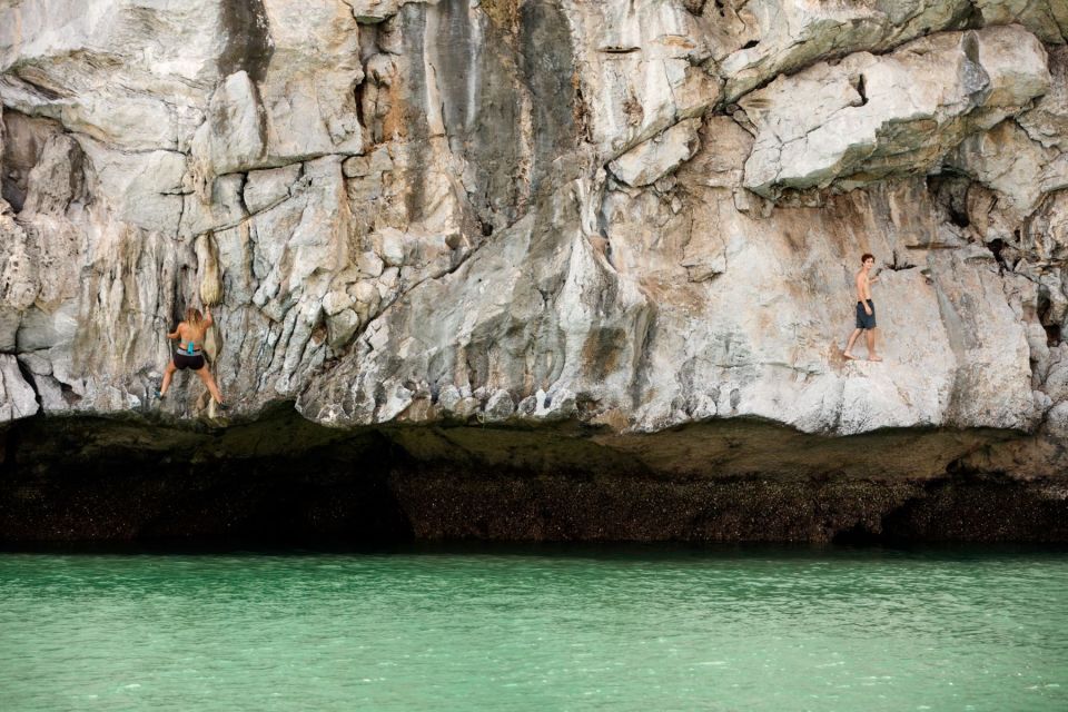 Cat Ba: Advanced Rock Climbing & Cliff Jumping Boat Tour - What to pack (so you’re not stuck wet and cold)