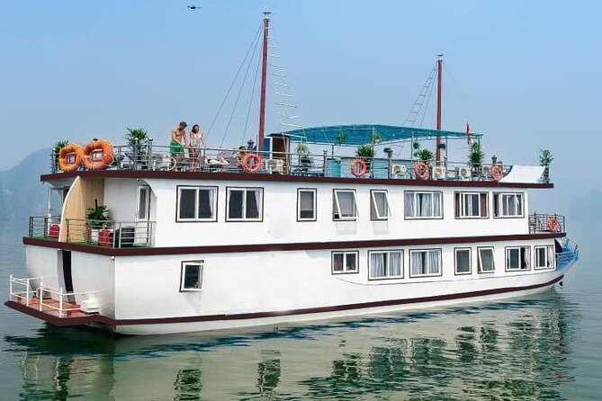 Cat Ba Cruise 2 Days 1 Night - The Overnight Part: Sunset Party, Cooking Class, and Shared Cabins