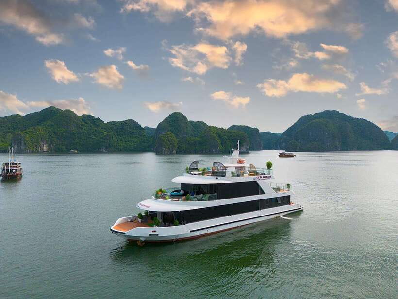 Cat Ba Island: Lan Ha Bay Full-Day with Luxury Cruise - Key things to know before you go