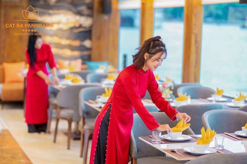 Cat Ba Island: Lan Ha Bay Full-Day with Luxury Cruise - Getting picked up in Cat Ba town (and what to do outside it)