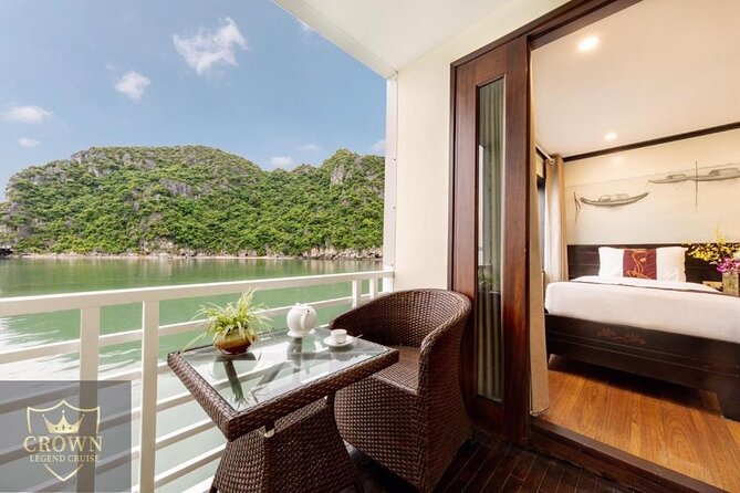Crown Legend Cruise Ha Long 2 Days 1 Night - Day 1: Lunch on the water and the Luon Cave run