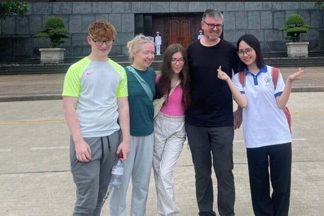 Cultural Exchange with Student Guides - Stop 1: Hanoi University of Science and Technology for Student Life