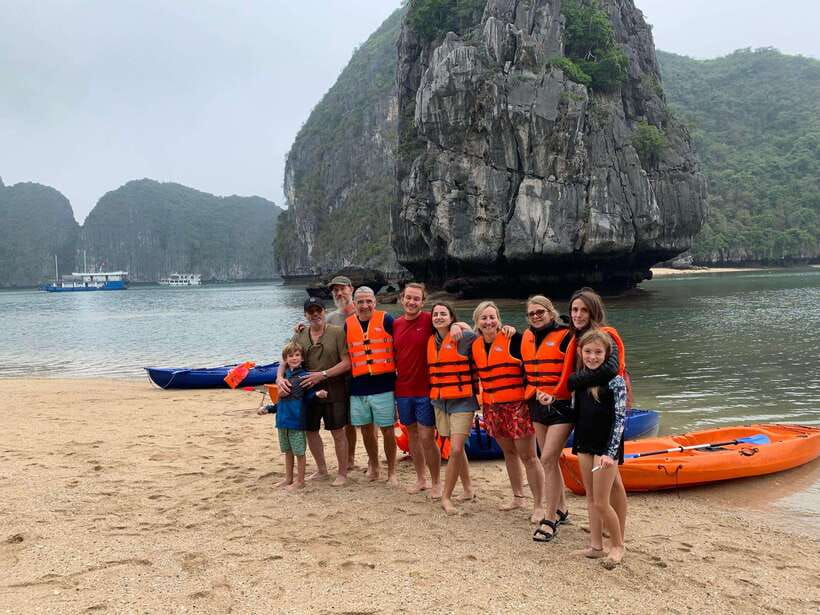 Đảo Cát Bà : 1Day Kayaking,Swimming,Cycling,Snorkeling,Lunch - Why this Cat Ba day trip mixes caves, calm water, and rice fields