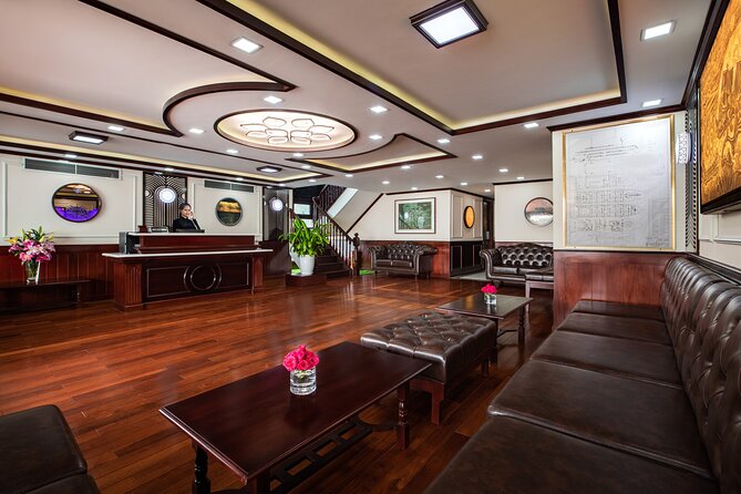 Dora Cruise - Luxury 5 Star Cruise in Halong Bay & Lan Ha Bay (2D1N) - What Dora Cruise means by 5-star on the water