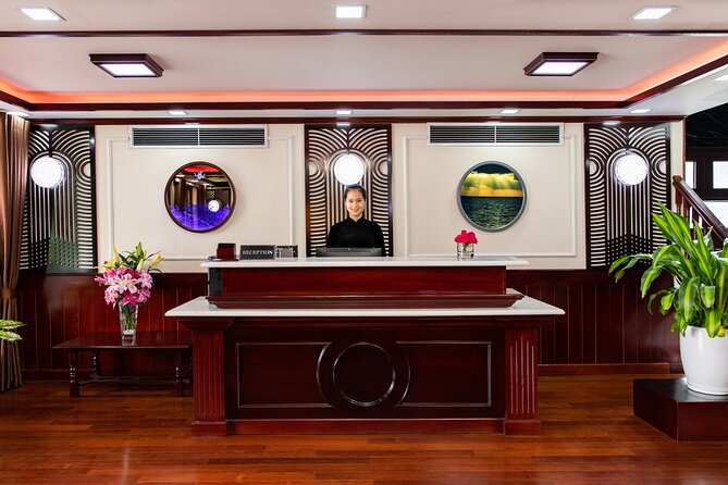 Dora Cruise - Luxury 5 Star Cruise in Halong Bay & Lan Ha Bay (2D1N) - Day 2: tai chi early, tea time, and your second chance at the water