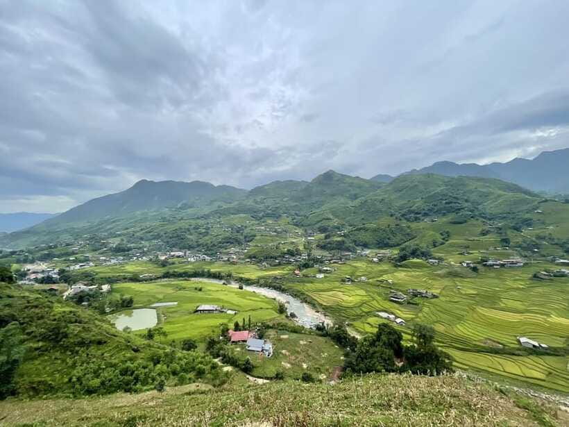Easy Trek in Sapa mountain : Y Linh Ho - Lao Chai - Ta Van - Price and value: is $20 fair for what you get?