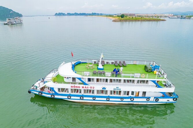 Excursion to Ha Long Bay with Titop Island and kayaking in Luon Cave - Why this Ha Long Bay day cruise works (and where it doesn’t)