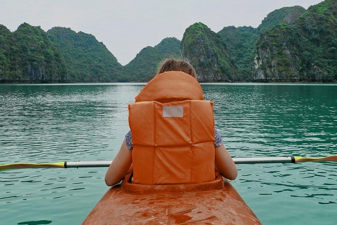 Excursion to Ha Long Bay with Titop Island and kayaking in Luon Cave - Boarding the junk: what “time on the water” looks like