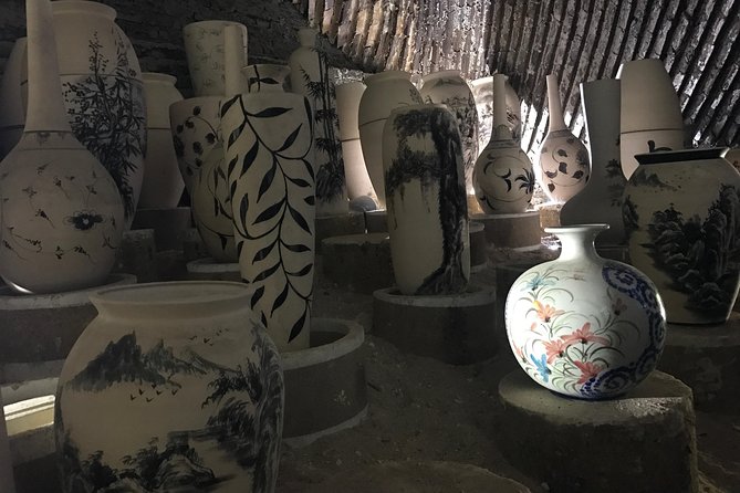 Explore Bat trang village & Ceramics factories with local guide - Lunch at Bat Tràng: Included, so You Don’t Rush