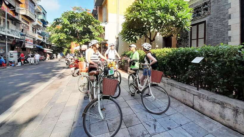 Explore Hanoi Old City By Cycling Tour With Small Groups - Long Bien Bridge and Banana Island: the Red River Delta you can actually feel