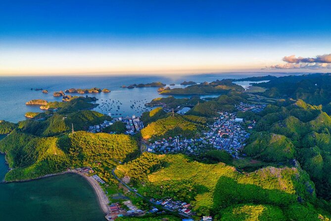 Explore The Beauty Of Cat Ba Island – Hai Phong 2 Day Deluxe Trip - Meals and included extras: what is covered, what you still need