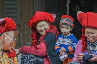 Fansipan Peak And Cat Cat Village In 2D1N From Hanoi - Cat Cat Village: What You’ll See and Why It’s Worth the Time