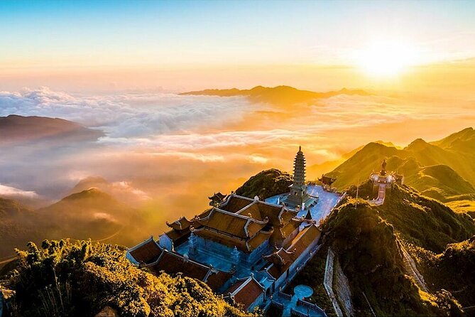 Fansipan Peak Conquest Private Day Tour - Lunch at the Mountain Base: Buffet Style and What It Means for Your Day