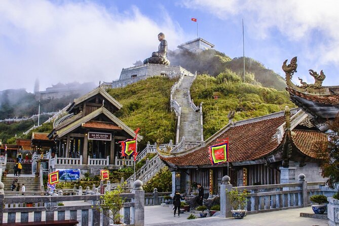 Fansipan Trek One Day Tour – Roof of Indochina - Hoang Lien Son trek: shifting plants, real challenge, possible wildlife