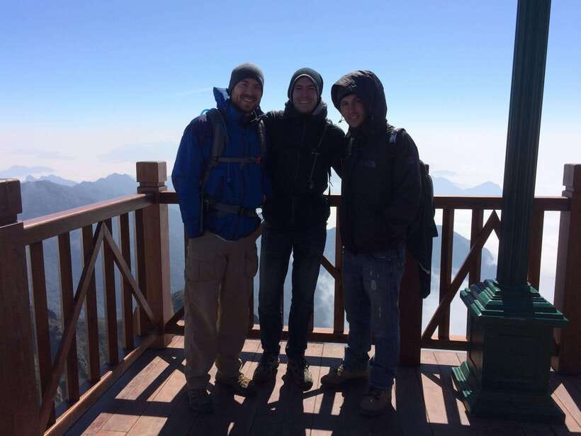 Fansipan Trekking - 1 Day - Lunch Around 2,800 m: Fuel That Helps You Finish the Summit Push