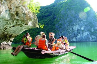 From Ha Noi - Full Day Ha Long Bay Trip - Sung Sot (Surprising) Cave: where limestone gets theatrical