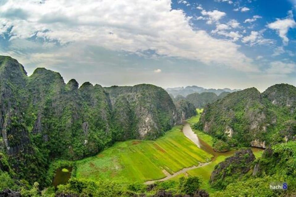 From Ha Noi: Hoa Lu – Tam Coc/ Trang An - The One Thing to Watch For: Extra Stops and Route Variability