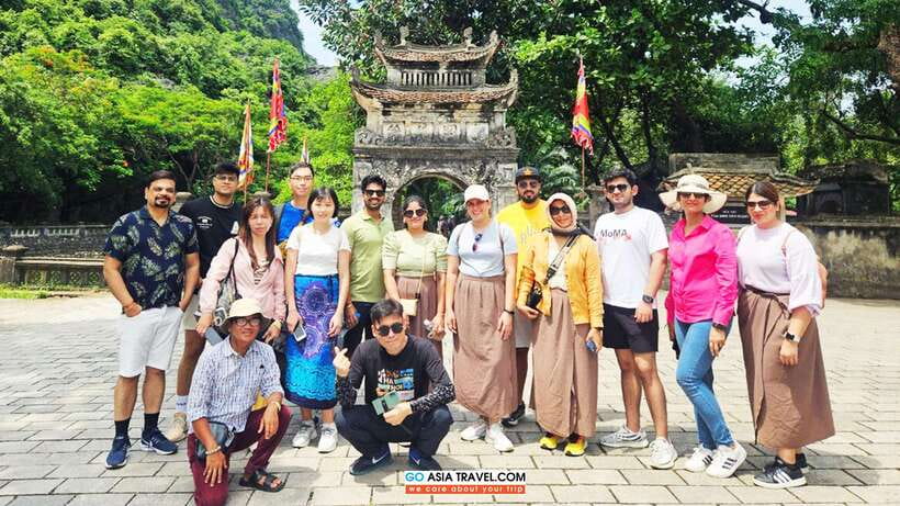 From Hanoi: 1-Day Ninh Binh Highlights Tour with Lunch - Lunch at a Local Buffet: More Than Just a Filler Meal