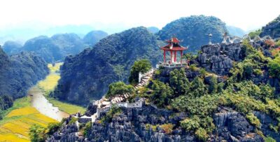 From Hanoi: 1 Day Tour to Trang An, Mua Cave and Ngoa Long - The UNESCO karst scenery: what the boat ride actually delivers