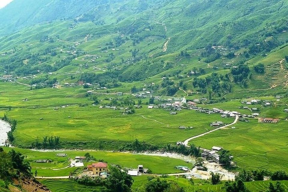 From Hanoi: 2-Day 2-Night Sapa Tour by Overnight Train - Overnight train from Hanoi: what the 10pm departure feels like