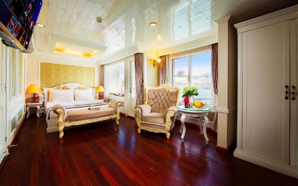 From Hanoi: 2-Day Bai Tu Long Bay Luxury Cruise with Jacuzzi - Transfers, timing, and what to plan around before you go